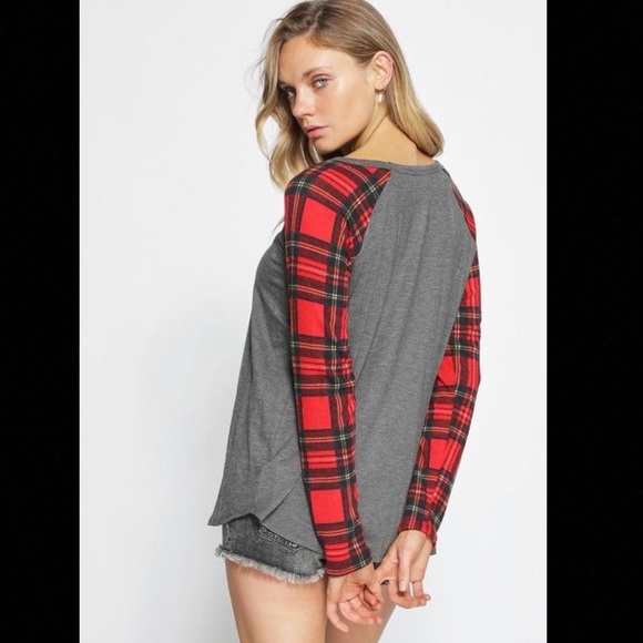 LAST ONE! Ragland Holiday top, plaid sleeves - Picture 3 of 3